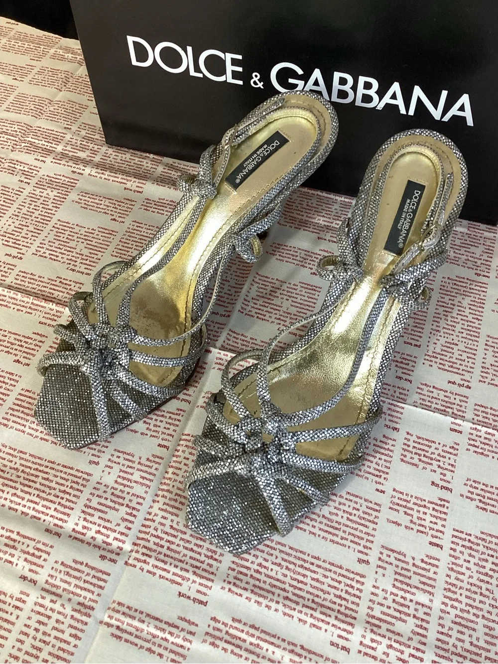 Dolce & Gabbana Glitter Sandals Silver Metallic Heels IT 40 GUC